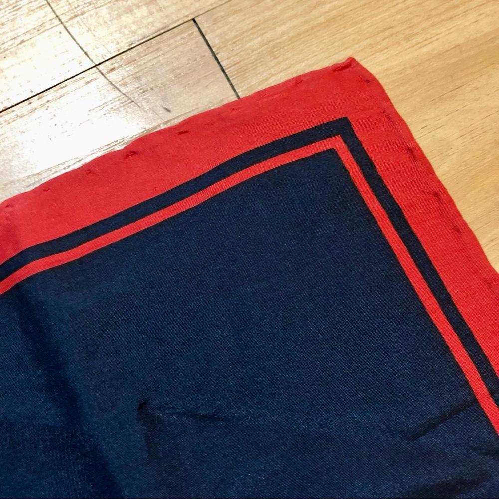 Gucci Vintage 1970s Silk Scarf Navy Blue and Red - Picture 8 of 13